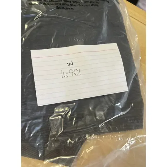 Croft and Barrow pants trousers slacks women's 16 petite 16p black w pinstripe - Picture 14 of 14